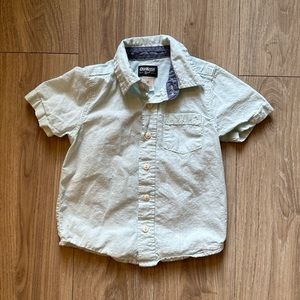 Oshkosh pastel green button down short sleeved collard toddler boy shirt 3T